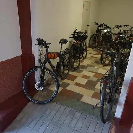 Hotel Am Bahnhof *